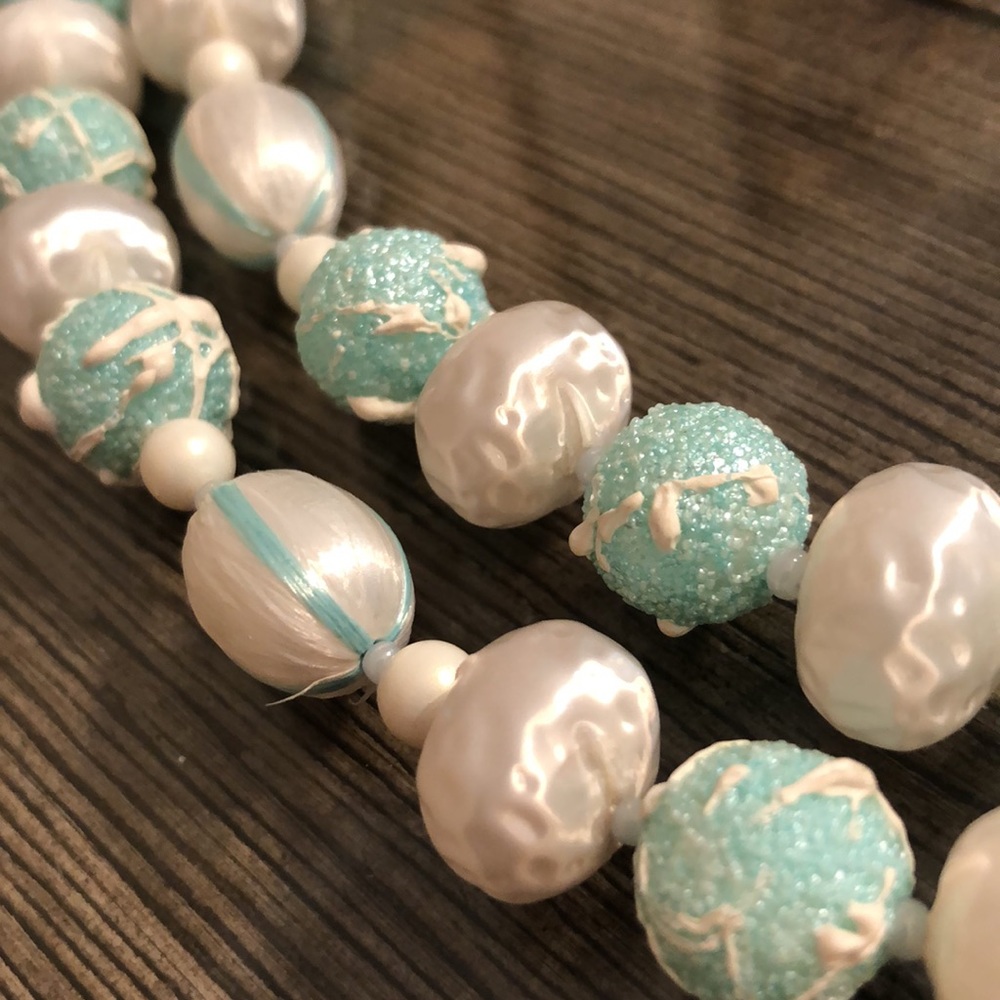 Vintage 1950’s Two Strand Splatter & Striped Satin Bead Necklace - Picture 3 of 12